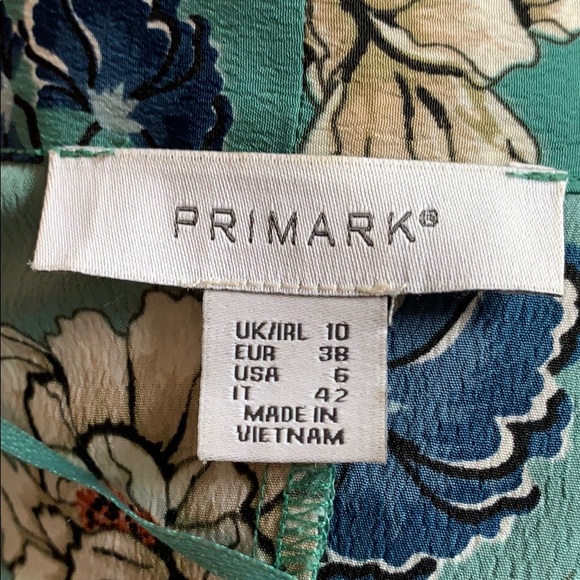 PRIMARK FLORAL TOP JACKET BEACH COVER like new - Picture 6 of 8
